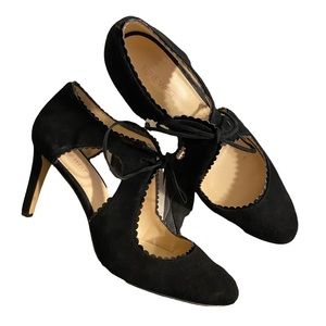 Nine West Hypatia Black Scalloped Mary Jane Heels
